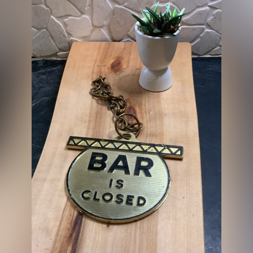 SPARTUS | Vintage Bar Sign